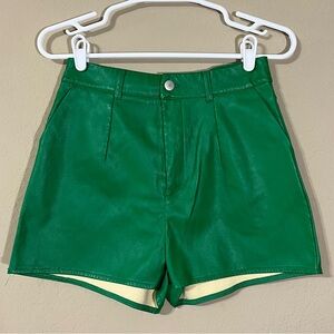 Charlotte Russe Green High Rise Faux Leather Shorts Size Small